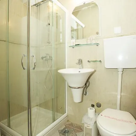 Hotel Radmilovac Белград Номер фото