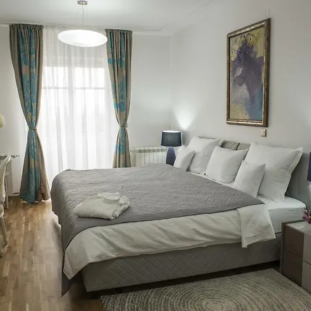 Hotel Radmilovac Белград Экстерьер фото